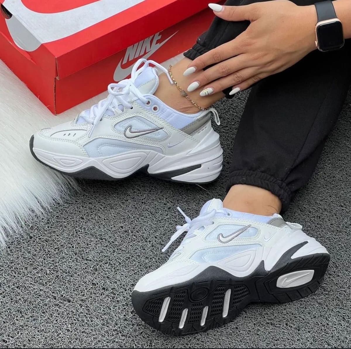 NIKE M2K DAMA