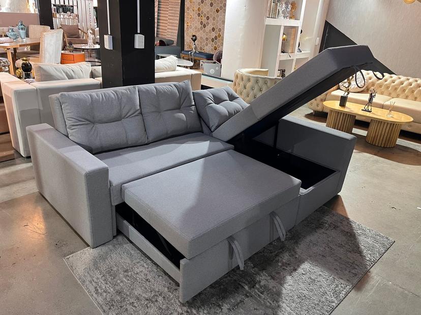 SOFA-CAMA ESQUINERO CON BAUL