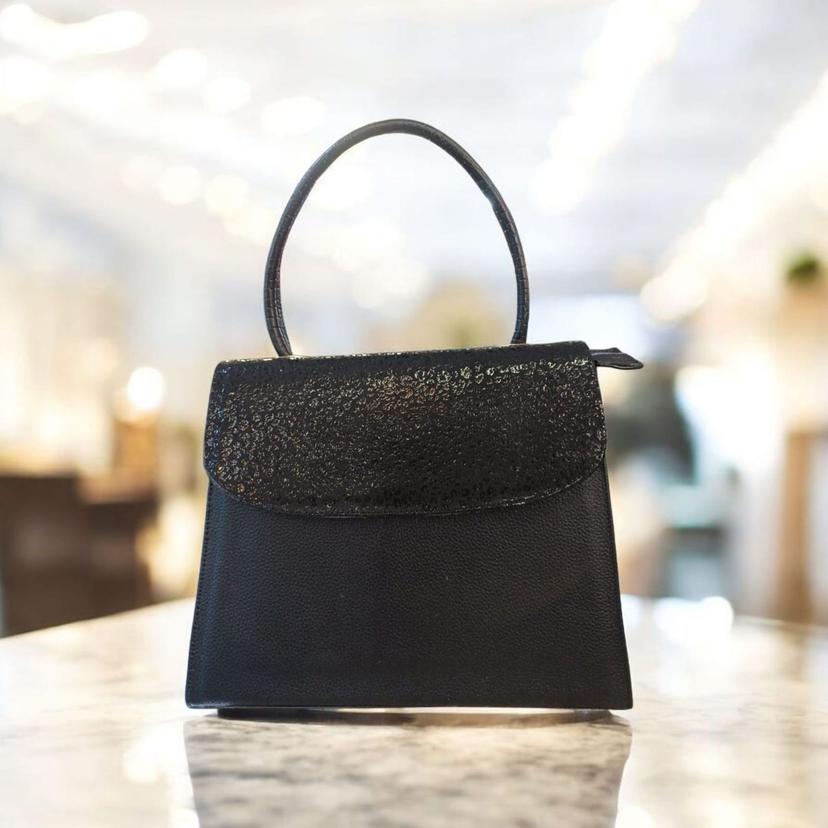 Bolso dama cuero